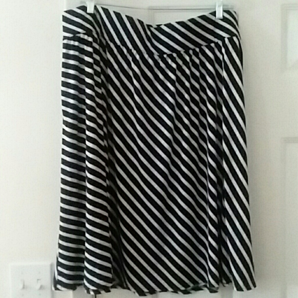 NWOT Black & White Lane Bryant Skirt 22/24